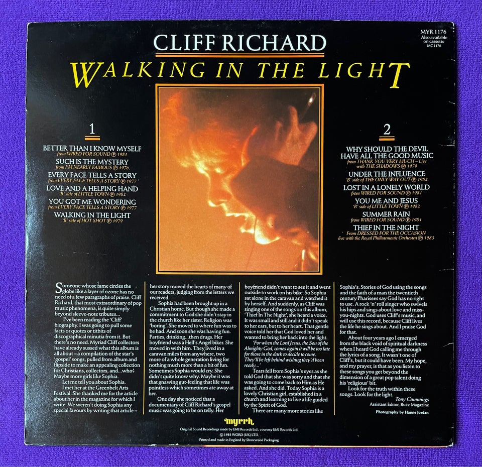 LP, Cliff Richard, Walking in the light