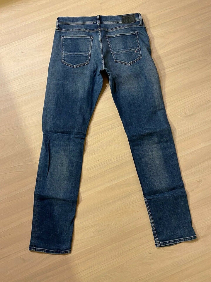 Jeans, Tommy Hilfiger, str. 32