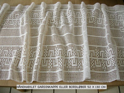 52X130 CM Håndhæklet gardinkappe #Cafègardin , #Gardin #Bordløber #Håndarbejde #Vintage dug, Håndhæk