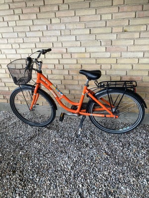 Pigecykel, shopper, Living, 24 tommer hjul, 7 gear, 24”
7 Gear.
Flot og velholdt kvalitets pigecykel