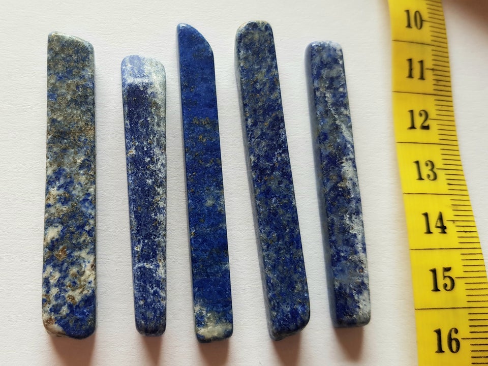 Smykker og sten, Portion C med 5 stykker Lapis Lazuli pyrit