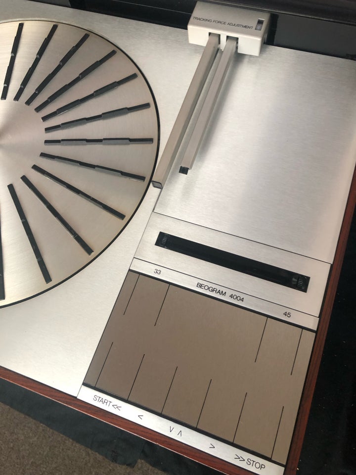 Pladespiller, Bang & Olufsen, Beogram 404