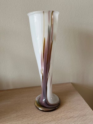 Glas, Vase, Holmegaard, Høj glasvase fra Holmegaard i Rosa farver højde 33 cm. Kun afhentning.