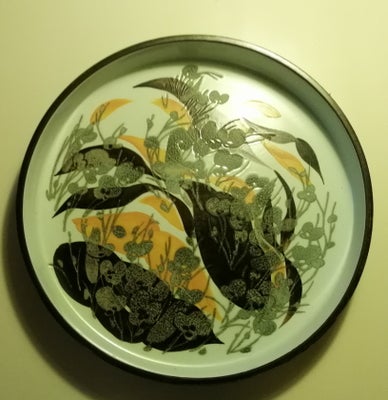 Keramik, Fad, Ivan Weiss, 33 cm i diameter
4 cm højt