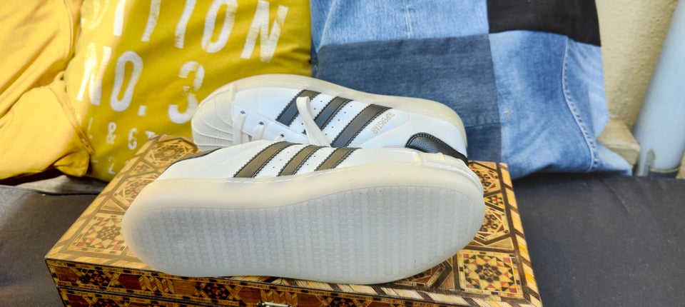 Sneakers, Adidas Superstar, str. 38