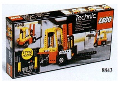 Lego Technic, 8843, Komplet gaffeltruck/fork lift
Æsken hat set bedre dage
Mange sæt til salg