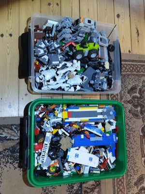 Lego blandet, 14,8 kg, bla. star wars, biler, city. Se foto.
Pænt og rent.
Der er ingen garanti for 