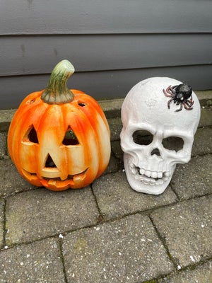 Halloween pynt, Halloween skelet hoved og græskar med plads til stearinlys.