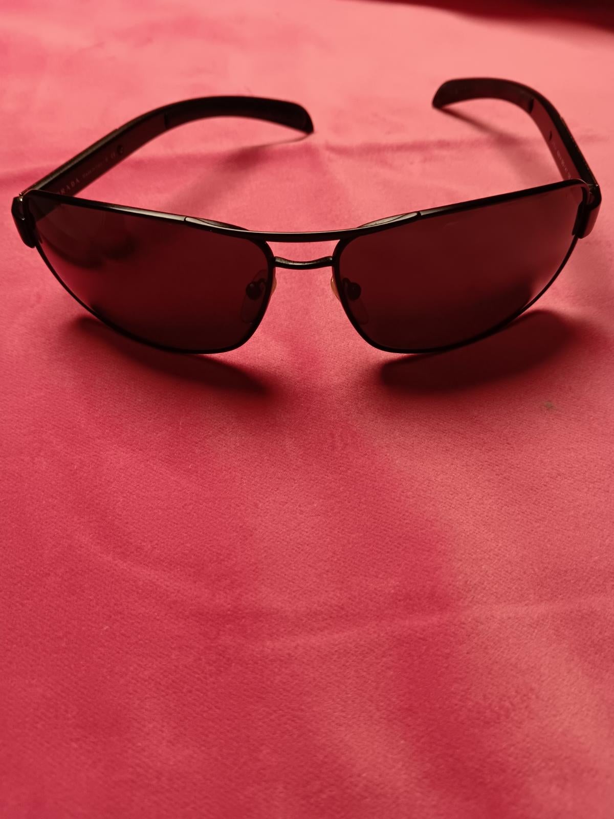Solbriller herre, Prada sport