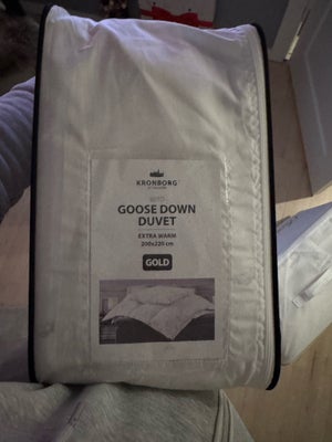 Andet, Kronborg goose down duvet, b: 200 l: 220, Har denne dobbeltdyne jeg kommer til at bruge.
Købt