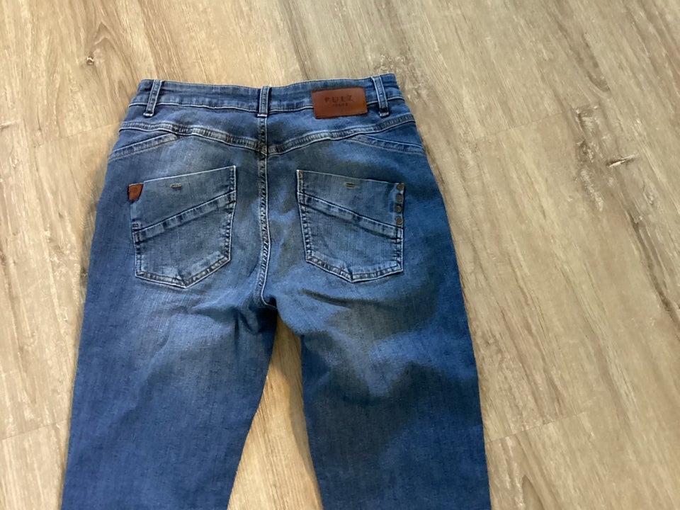 Jeans, Pulz, str. 31