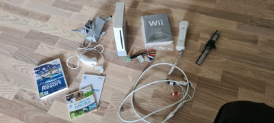 Nintendo Wii, God, Nintendo wii med alle stik og centraler samt to sportsspil sælges samlet for 350k