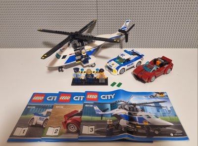 Lego City, 60138, Mega sej politi helikopter, og politibil.
100 % komplet med samlevejledeninger.
I 