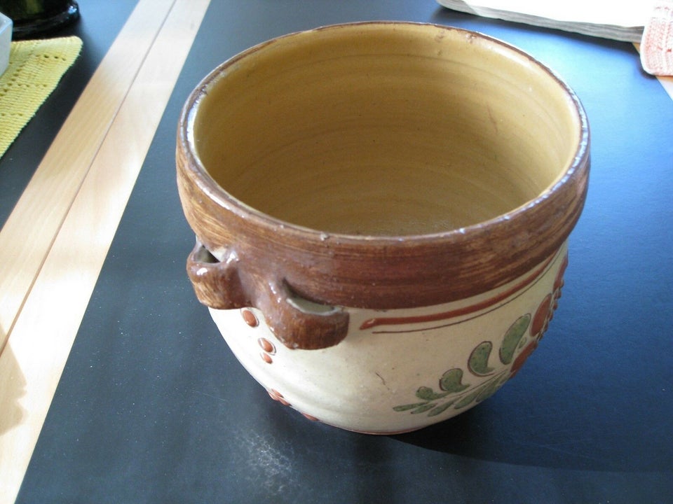 Keramik, Potteskjuler, blomsterskjuler