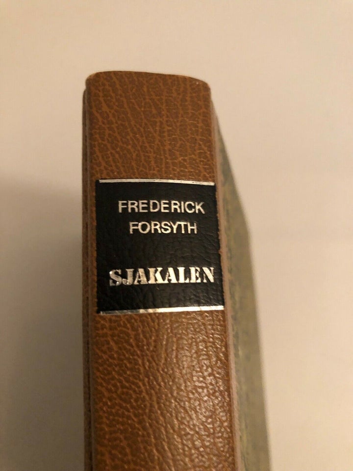 SJAKALEN, Frederick Forsyth(, anden bog
