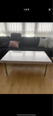 Sofabord, Sælger dette sofabord sommer højglans.
Sofabord 130x70 
Afhentes i Brøndby strand sender i