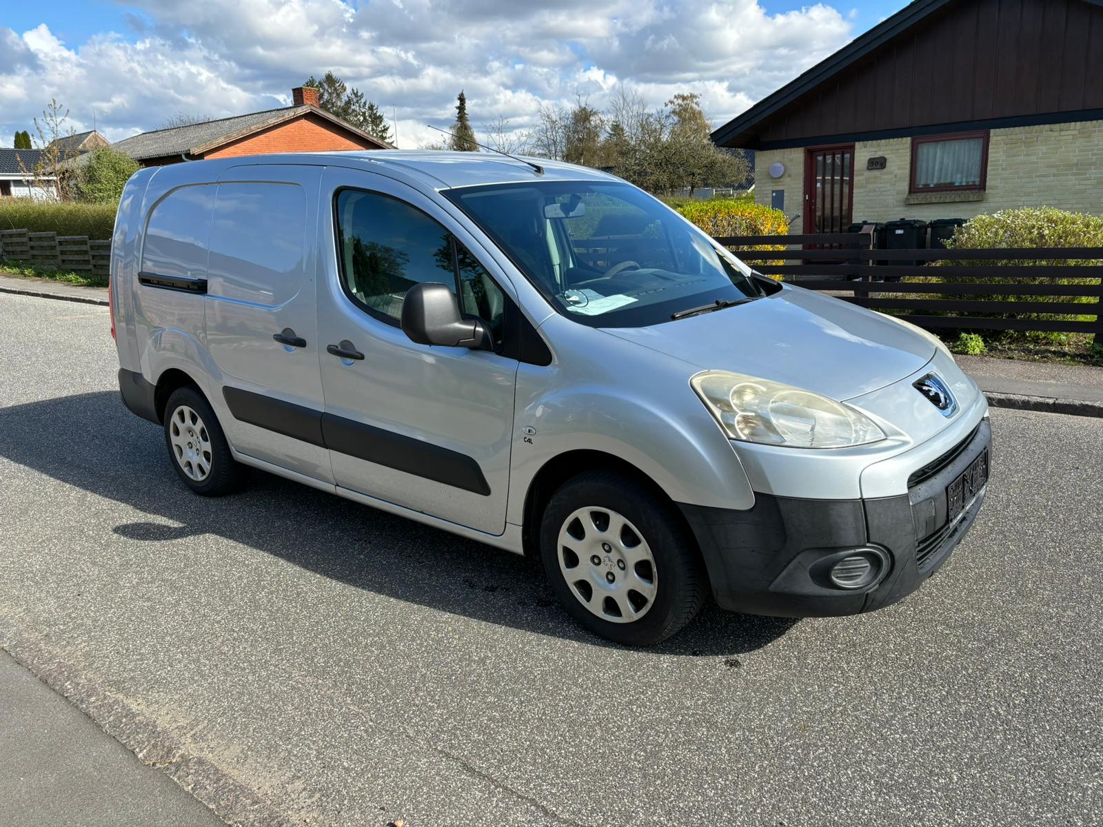 Peugeot, Partner, 1,6 e-HDi 90 L2N2 Van