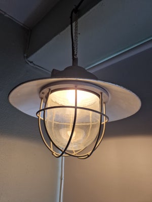 Anden loftslampe, Industri loftlampe.