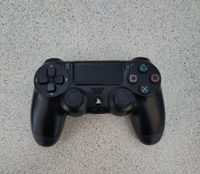 Controller, Playstation 4, Sony ps4 controller, God, Sælger en playstation 4 controller.
Den er i fi