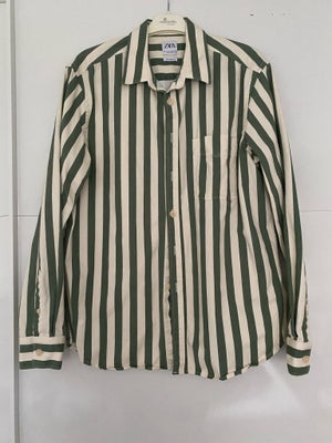 Skjorte, Zara, str. L,  Grøn, lys,  100% bomuld,  Næsten som ny, Smart skjorte med grønne og Offwhit