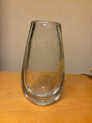 Glas, Glasvase, Orrefors, Orrefors vase ca 22 cm