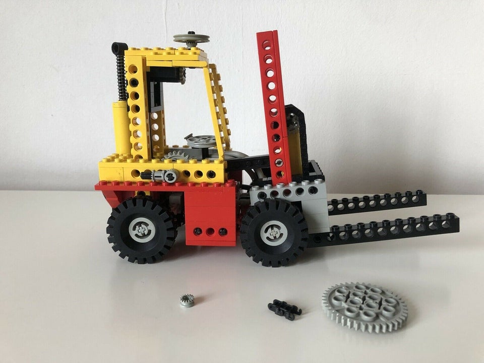 retning Måne Tog Lego Technic, Fork-Lift Truck – dba.dk – Køb og Salg af Nyt og Brugt