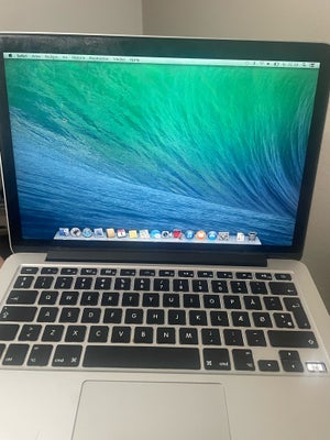 MacBook Pro, 2014, 2,6 GHz, 8 GB ram, 120 GB harddisk, God, Mangler pil til højre knap, og opladeren