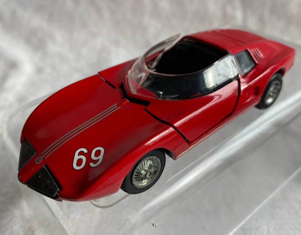 Modelbil, Monza GT Coupe. Kirk / Tekno, skala 1:43