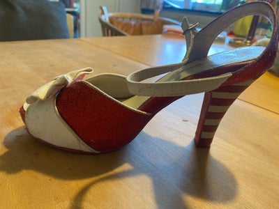 Stiletter, str. 39, Lola ramona ,  Hvid og Røde med glimmer ,  Læder ,  God men brugt, Super fin sko