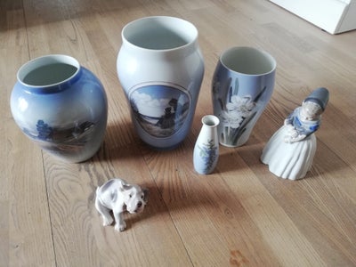 Porcelæn, Vaser, Royal Copenhagen, Vaser, Amagerpige og hund, Royal Copenhagen, samlet pris for alt 