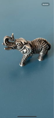 Sølvtøj, Sølv elefant 92 gram, 800 mm, Lille Italiensk sølv elefant fremstillet af sølv. Stemplet 80