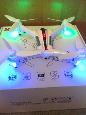 Drone, XK300, Udendørs drone, mellemstørrelse. Altitude kontrol og optical positioning. Kun brugt få