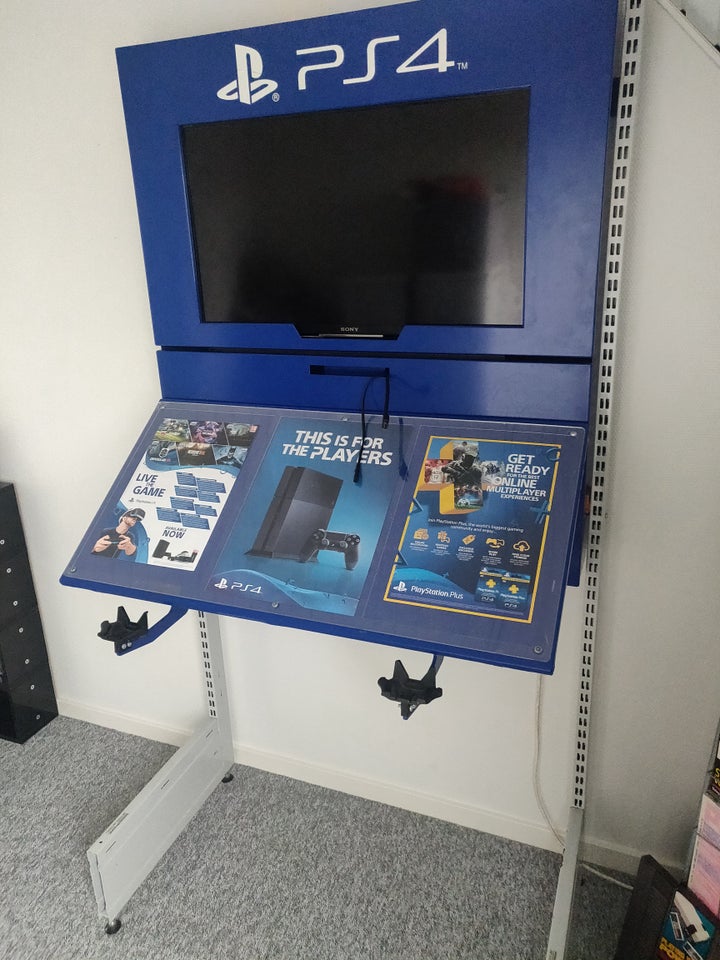 Ps4 kiosk, PS4