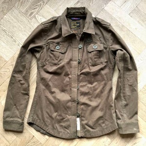 Militær DBA - jakker og frakker til damer