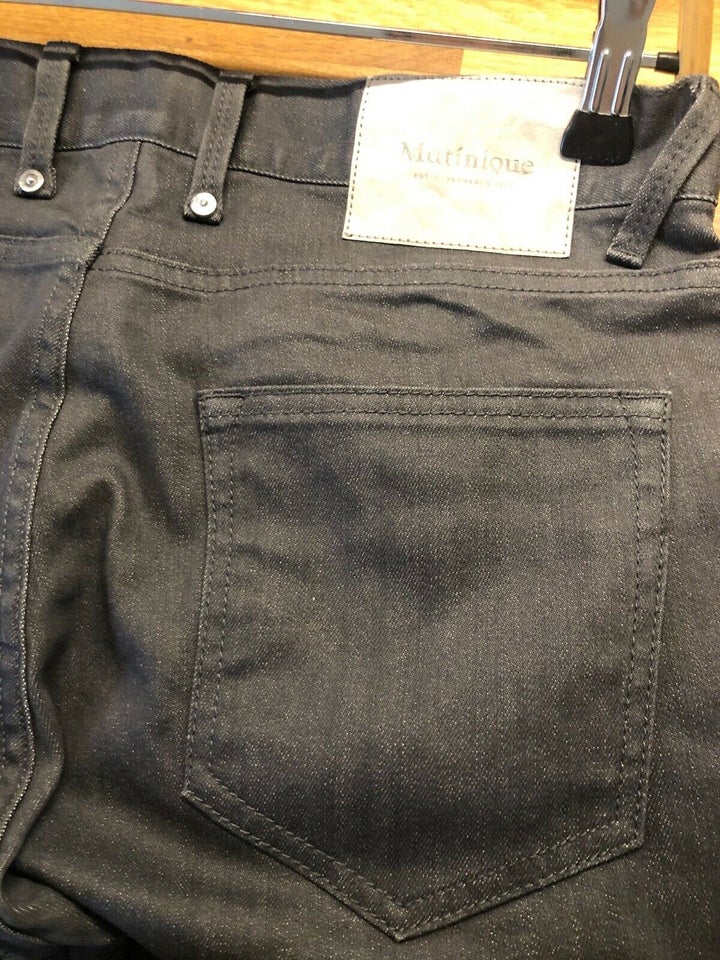 Jeans, Matinique, str. 31