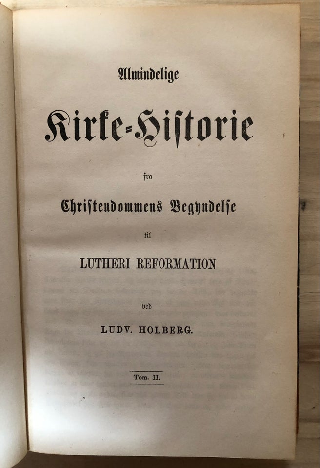 Ludvig Holbergs Kirke-Historie, Ludvig Holberg , genre: