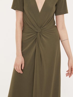 Anden kjole, By Malene Birger, str. XL,  Mørk oliven,  Ubrugt, Flot kjole fra By Malene Birger med f