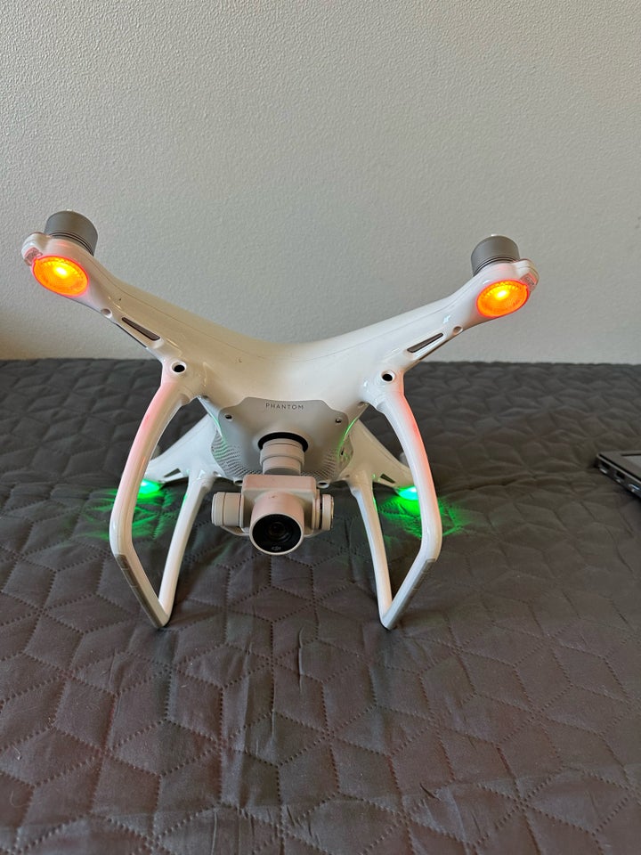 Phantom 4 Drone