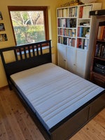 1½ seng, Ikea, b: 140 l: 200 h: 48