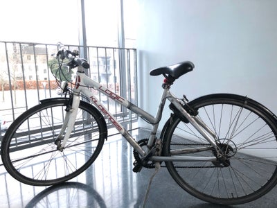 Damecykel,  Kildemoes, 16 gear, I am selling my bike. The bike is in good condition, has a lock (ins