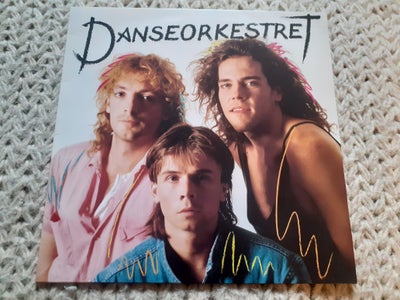 LP, Danseorkestret ( Kom Tilbage Nu ), Danseorkestret, Pop, Sender gerne...
Forsendelse for 1-2 LPer