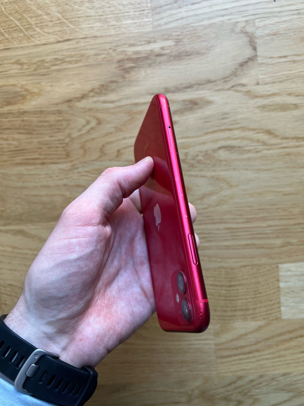 iPhone 11, 64 GB, rød