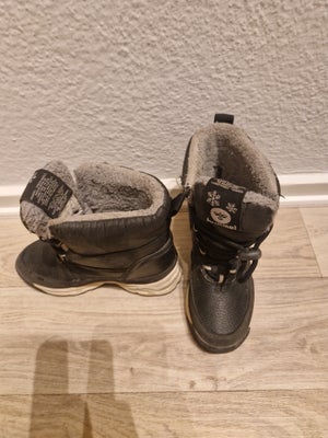Vinterstøvler, str. 29, Hummel, drenge, Dejlige, varme støvler, som er super nemme at tage på 