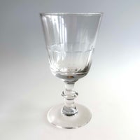 Christian VIII rødvinsglas, Mundblæst glas med