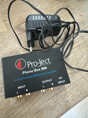 Andet, Pro-ject, Perfekt, Pro-Ject Phono Box MM
Fornuftig RIAA-forstærker til MM-pickupper.