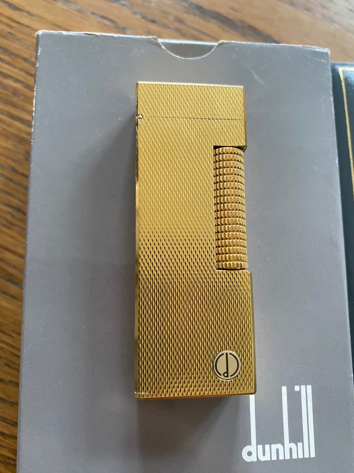 Cigartilbehør, Dunhill lighter Gold plated barly