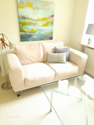 Sofa, stof, 2 pers. , Ilva, 2 personers sofa, lys farve, står fuldstændig som ny sælges.