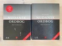 Politikens Nudansk ordbog med etymologi, Jørn Jensen, år