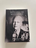 Monark og menneske, Thomas Larsen