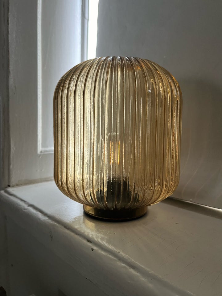 Anden bordlampe, Søstrene Grene